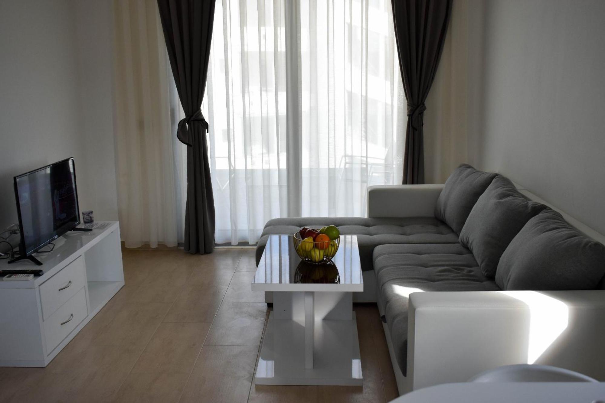 Apartment Lux Kalimera Ulcinj